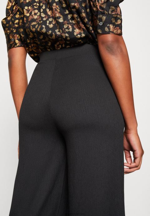 sievietes bikses melnas 2LHT623 Anna Field