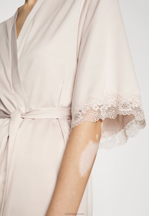 sievietes halāts gandrīz balts 2LHT1078 Anna Field