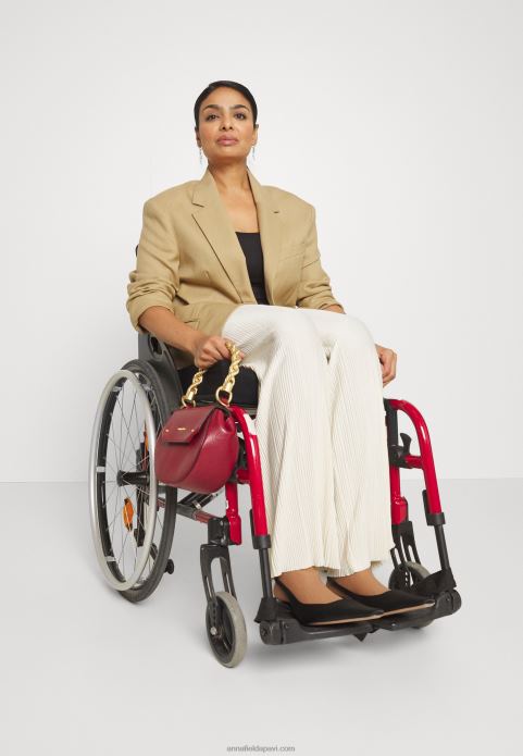 sievietes pamata t-krekls melns 2LHT374 Anna Field