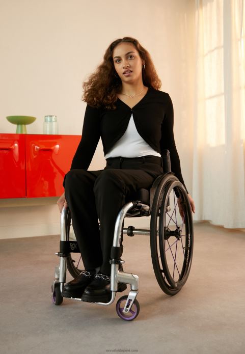 sievietes jaka melna 2LHT832 Anna Field