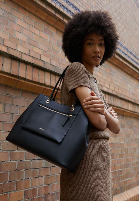 sievietes soma melna 2LHT2465 Anna Field